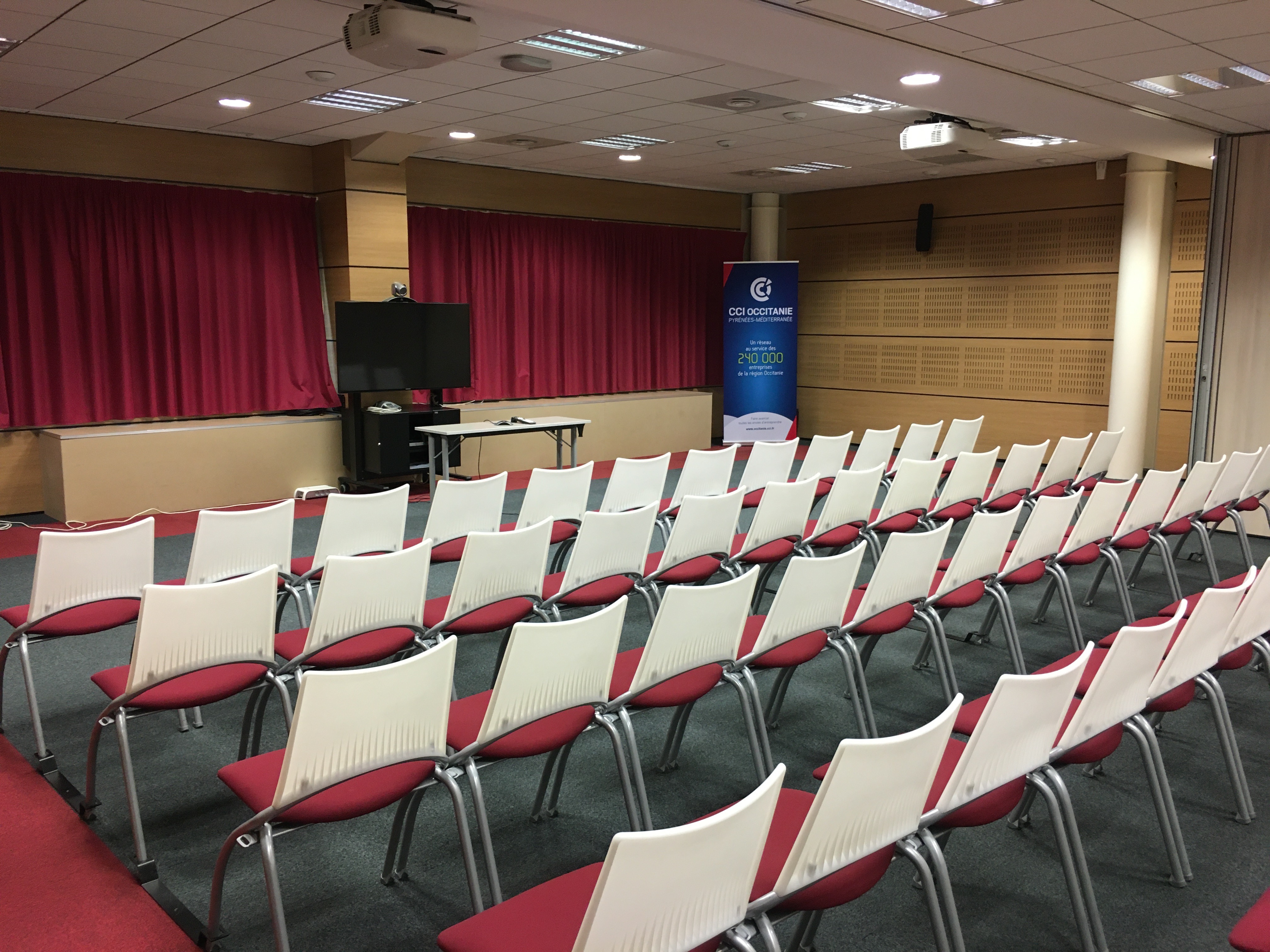 Salle Pérols Languedoc